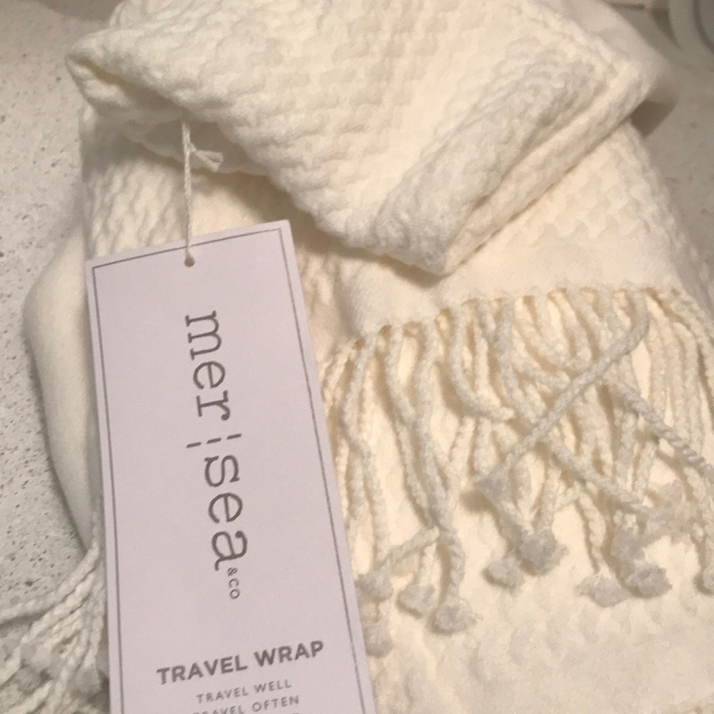 Met sea travel wrap